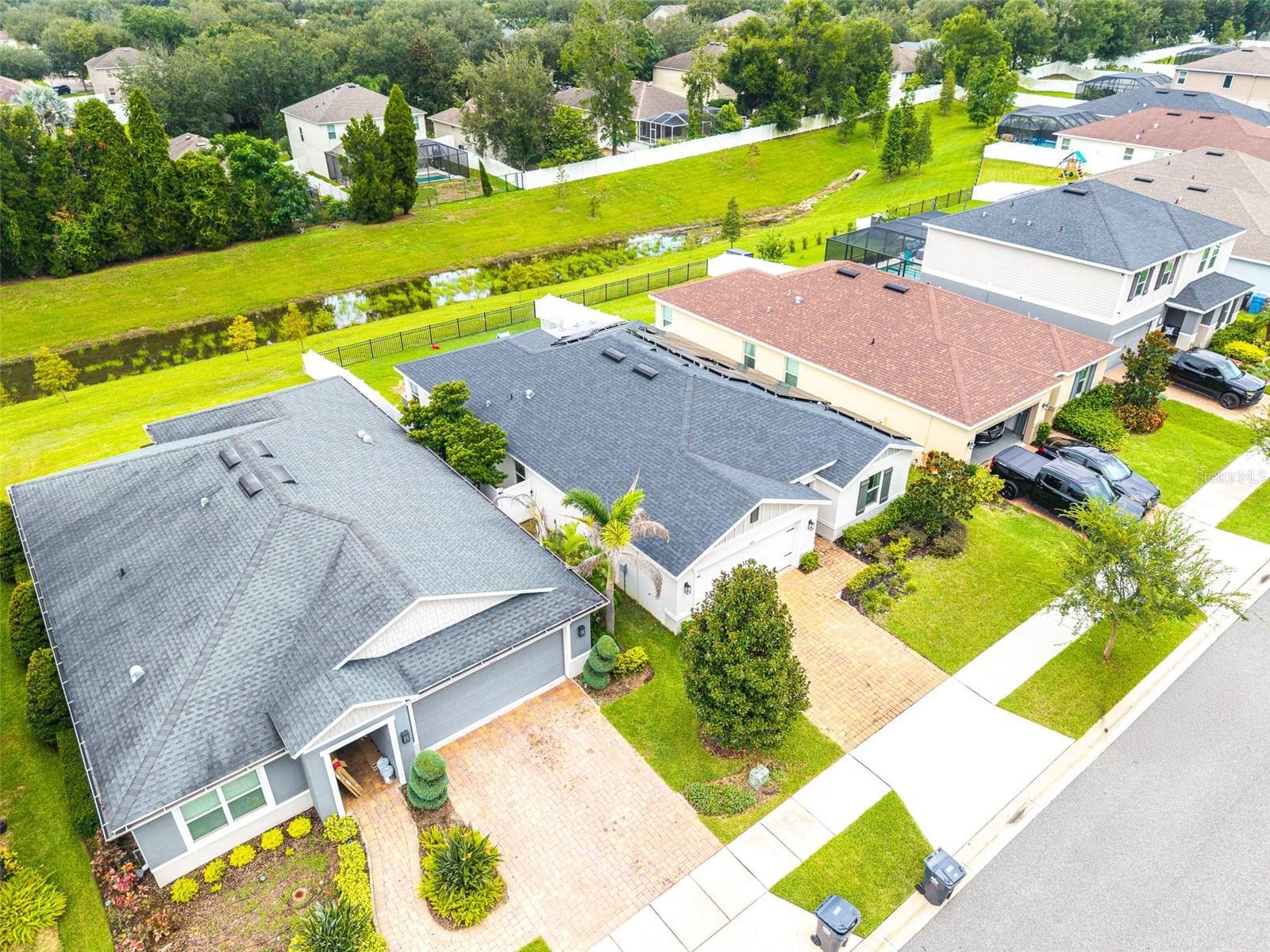 Single Family Residence at 615 VALRI PARK DR, VALRICO, photo 32 of 37
