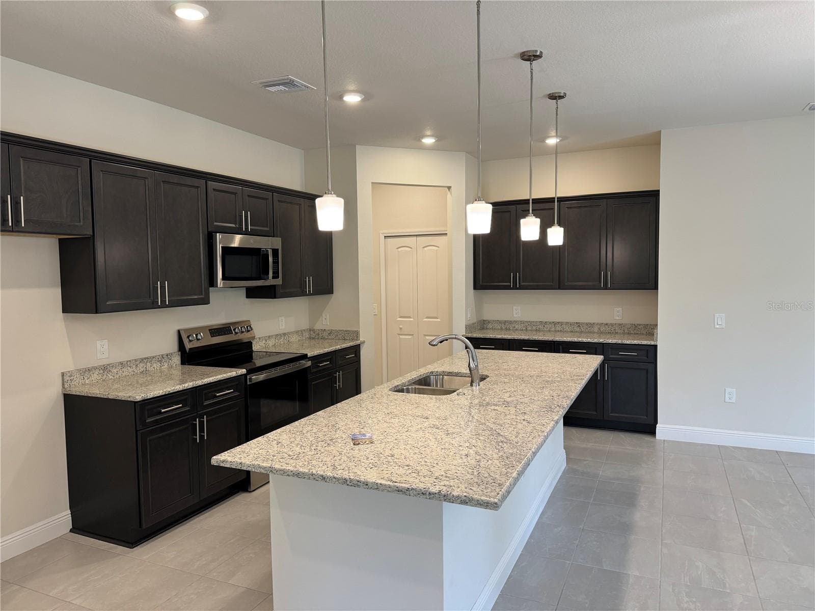 Single Family Residence at 3271 NADASKY AVE, NORTH PORT, photo 3 of 20