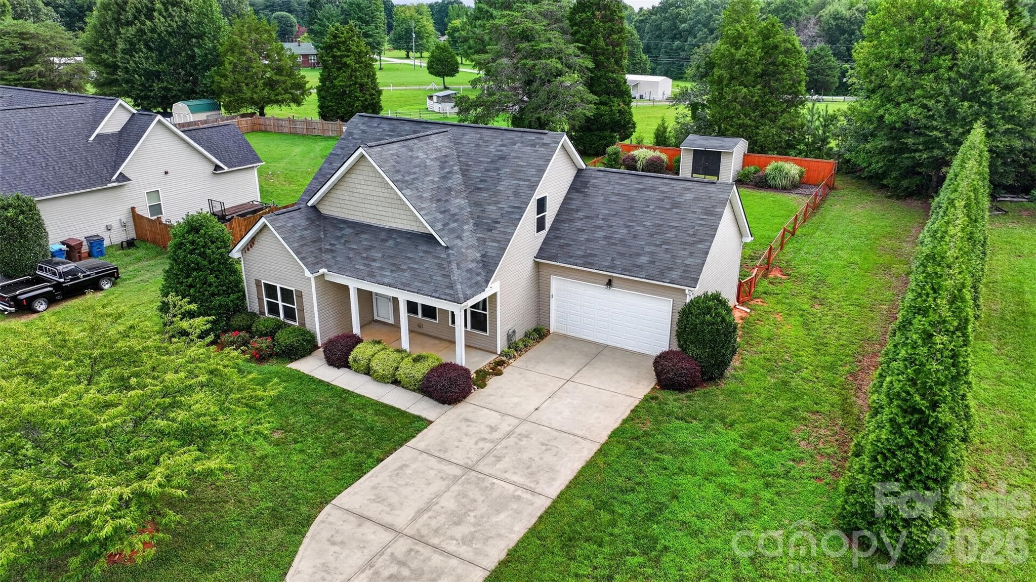 Single Family Residence at 990 Russell Ridge Drive, Catawba, photo 3 of 31