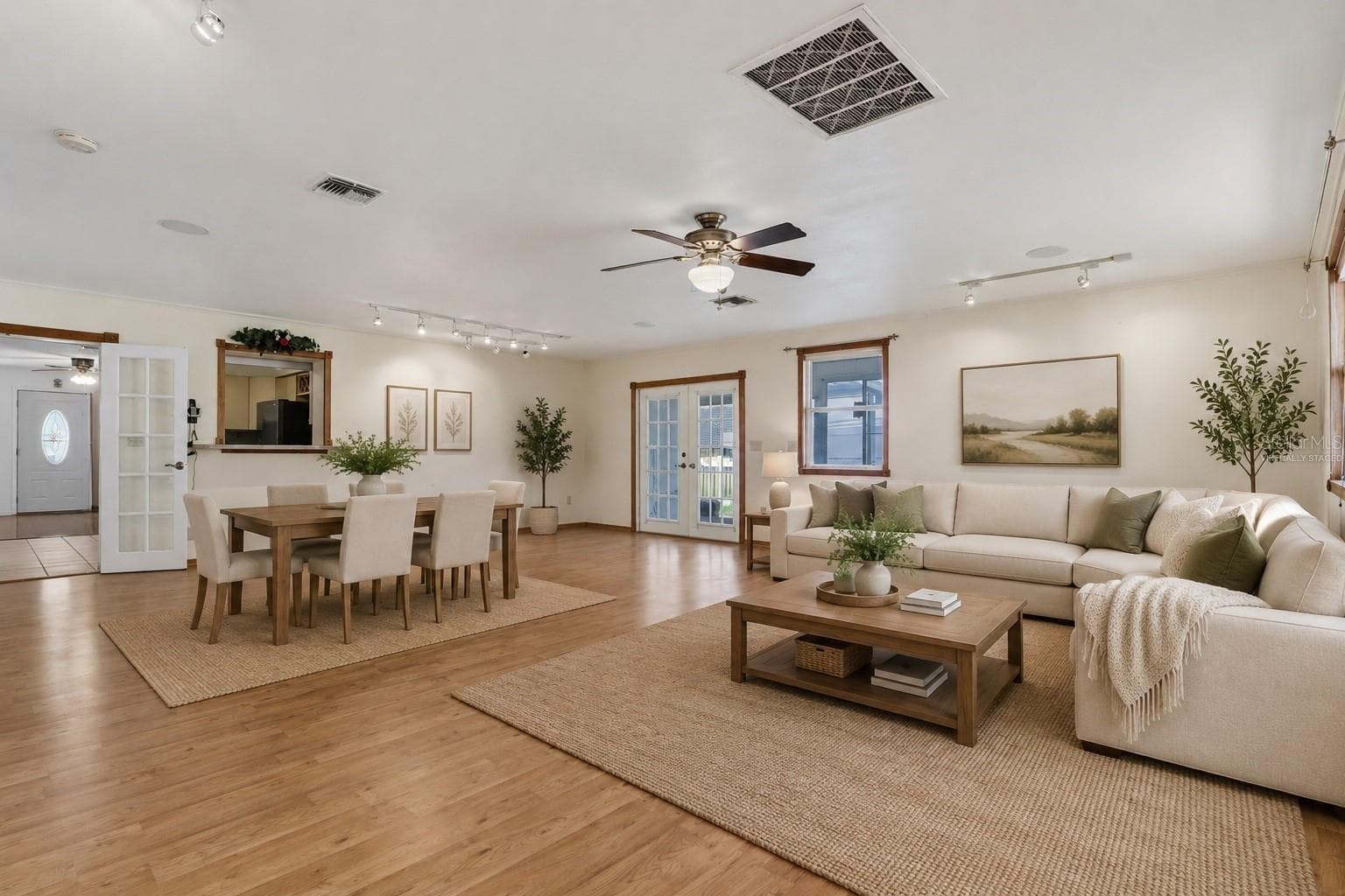 Virtually staged Great Room - 6130 17TH ST, ZEPHYRHILLS