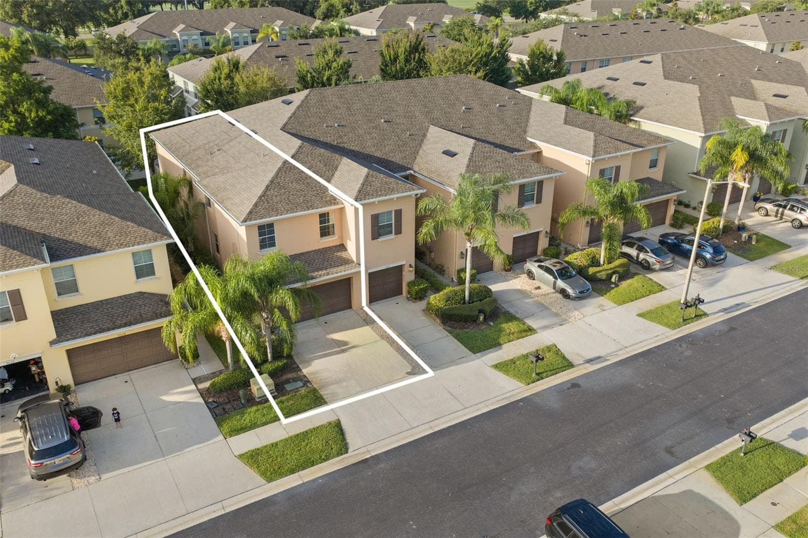Townhouse at 9524 TRUMPET VINE LOOP, NEW PORT RICHEY, photo 2 of 41