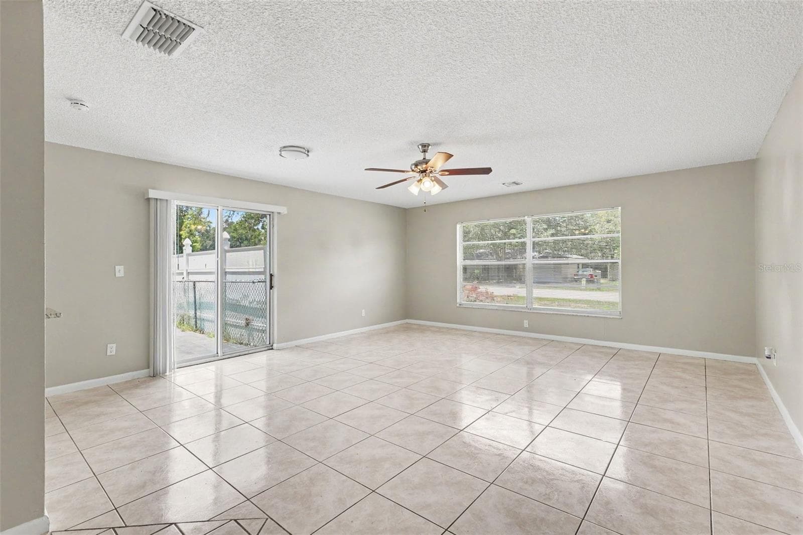 Single Family Residence at 483 WATER RUN, OCALA, photo 4 of 19