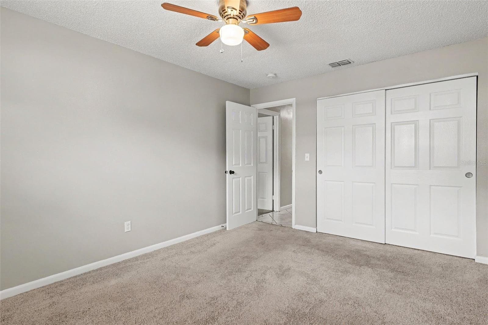 Single Family Residence at 483 WATER RUN, OCALA, photo 12 of 19