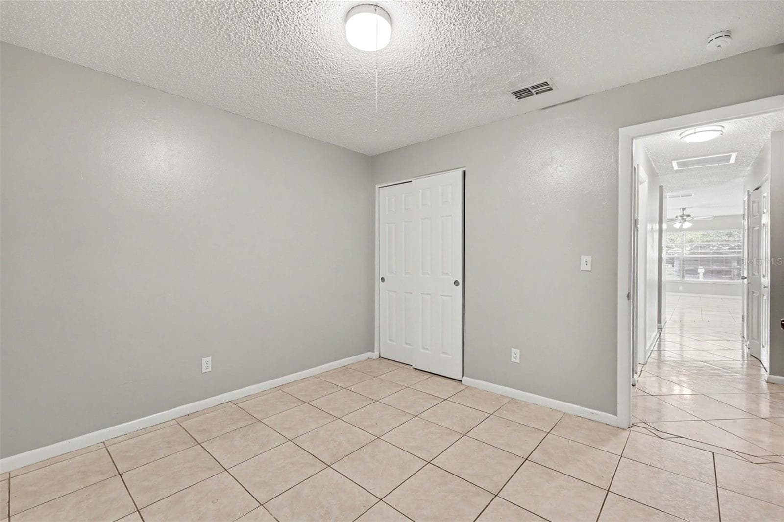 Single Family Residence at 483 WATER RUN, OCALA, photo 10 of 19
