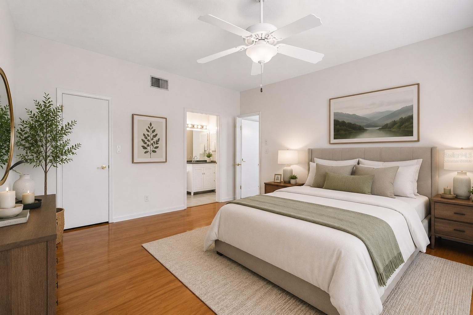 Virtually Staged - 5403 SWEETWATER TERRACE CIR #5403, TAMPA