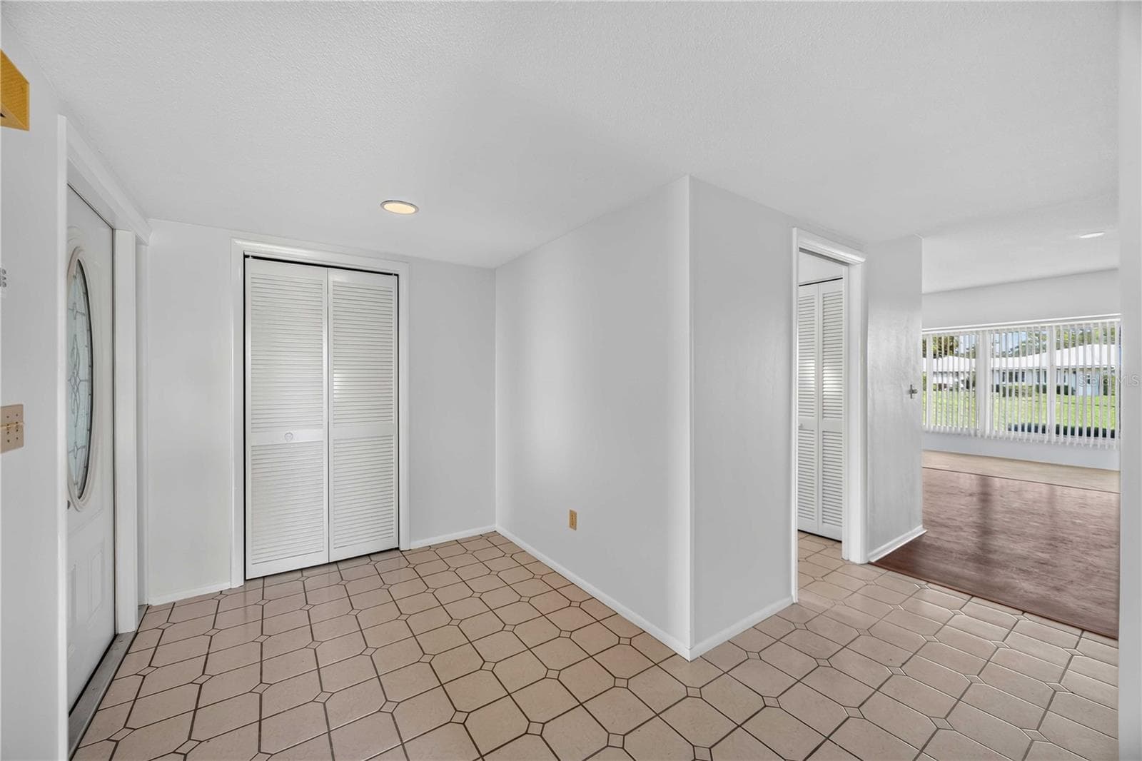 Foyer - 6510 11TH AVE W, BRADENTON