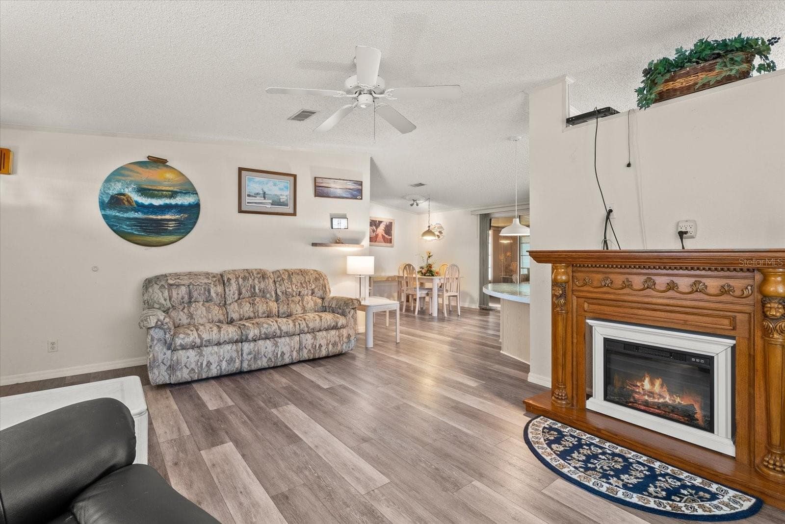 Manufactured Home at 321 BLACKBURN BLVD, NORTH PORT, photo 7 of 24