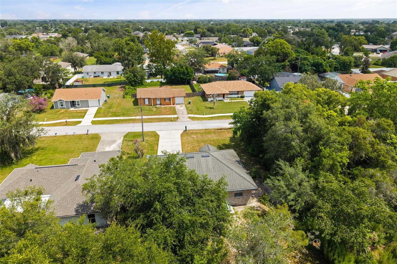 Single Family Residence at 2063 MONTEREY DR, DELTONA, photo 35 of 36