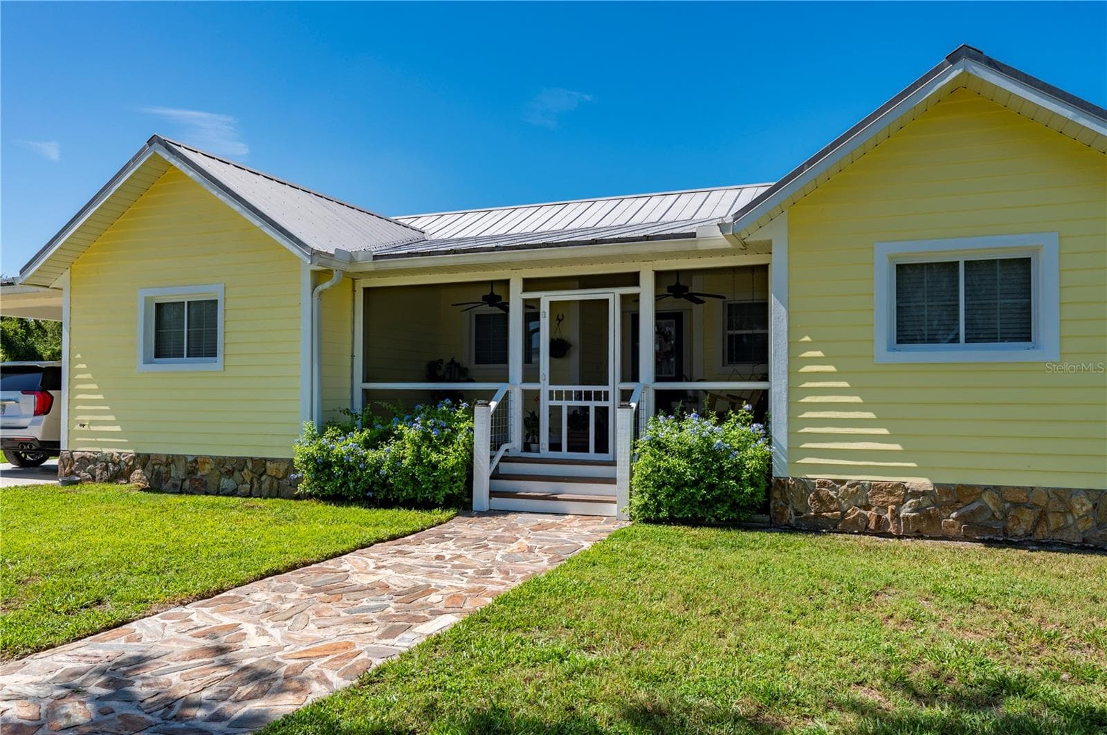 Single Family Residence at 30941 TURKEY OAK RD, PUNTA GORDA, photo 8 of 66
