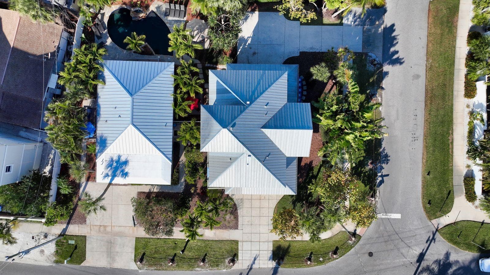Single Family Residence at 5610 AVENIDA DEL MARE, SARASOTA, photo 13 of 13
