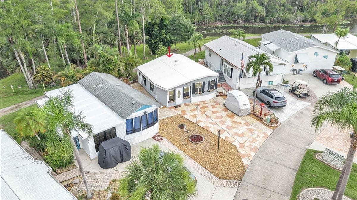 10933 BROWN PELICAN CIR