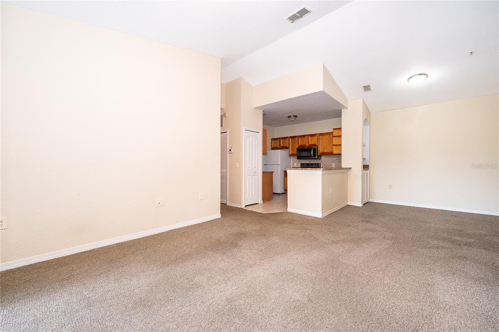 Condominium at 6141 METROWEST BLVD #305, ORLANDO, photo 9 of 20