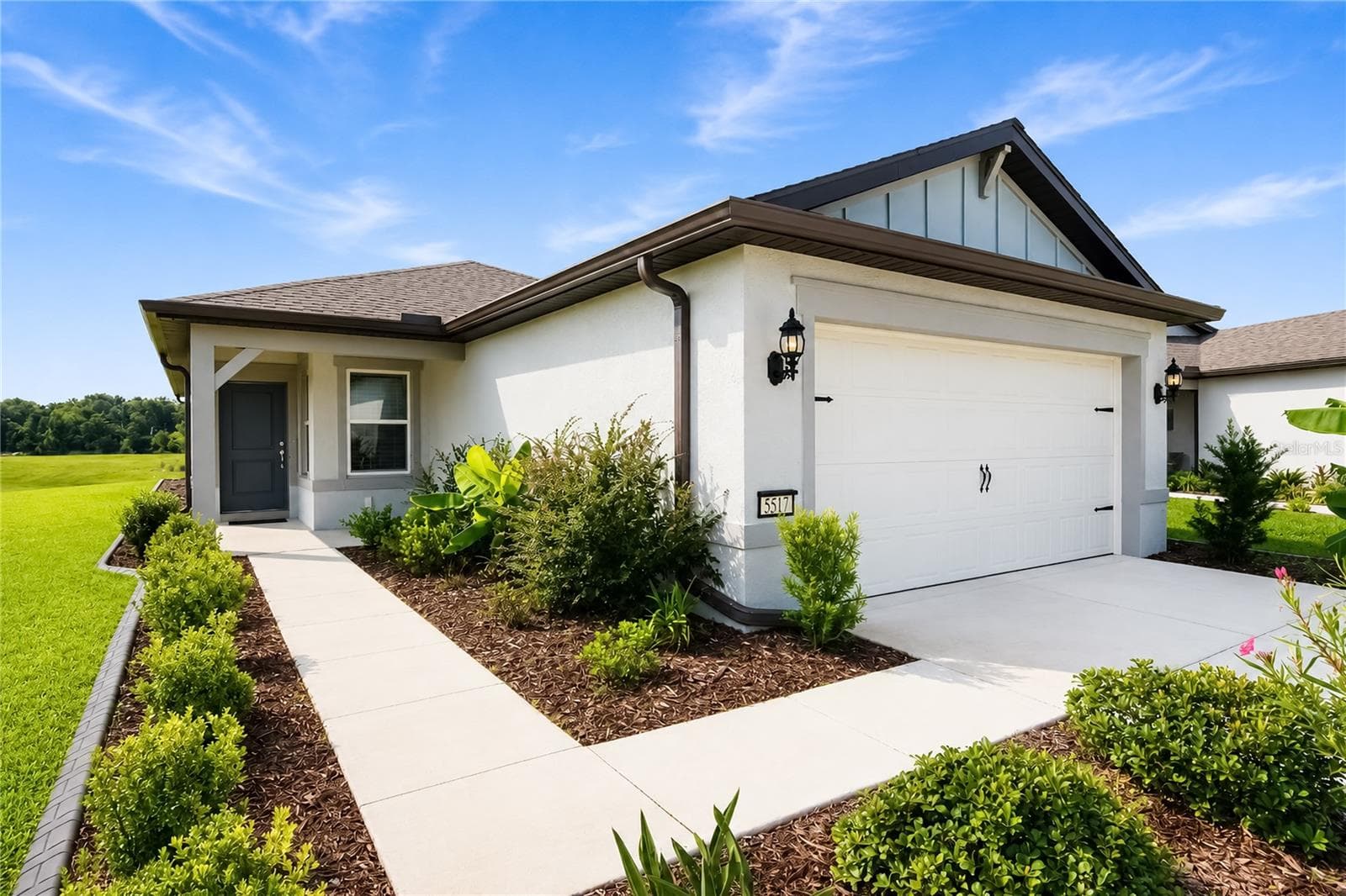 Single Family Residence at 5517 SW 85TH AVENUE RD, OCALA, photo 4 of 45