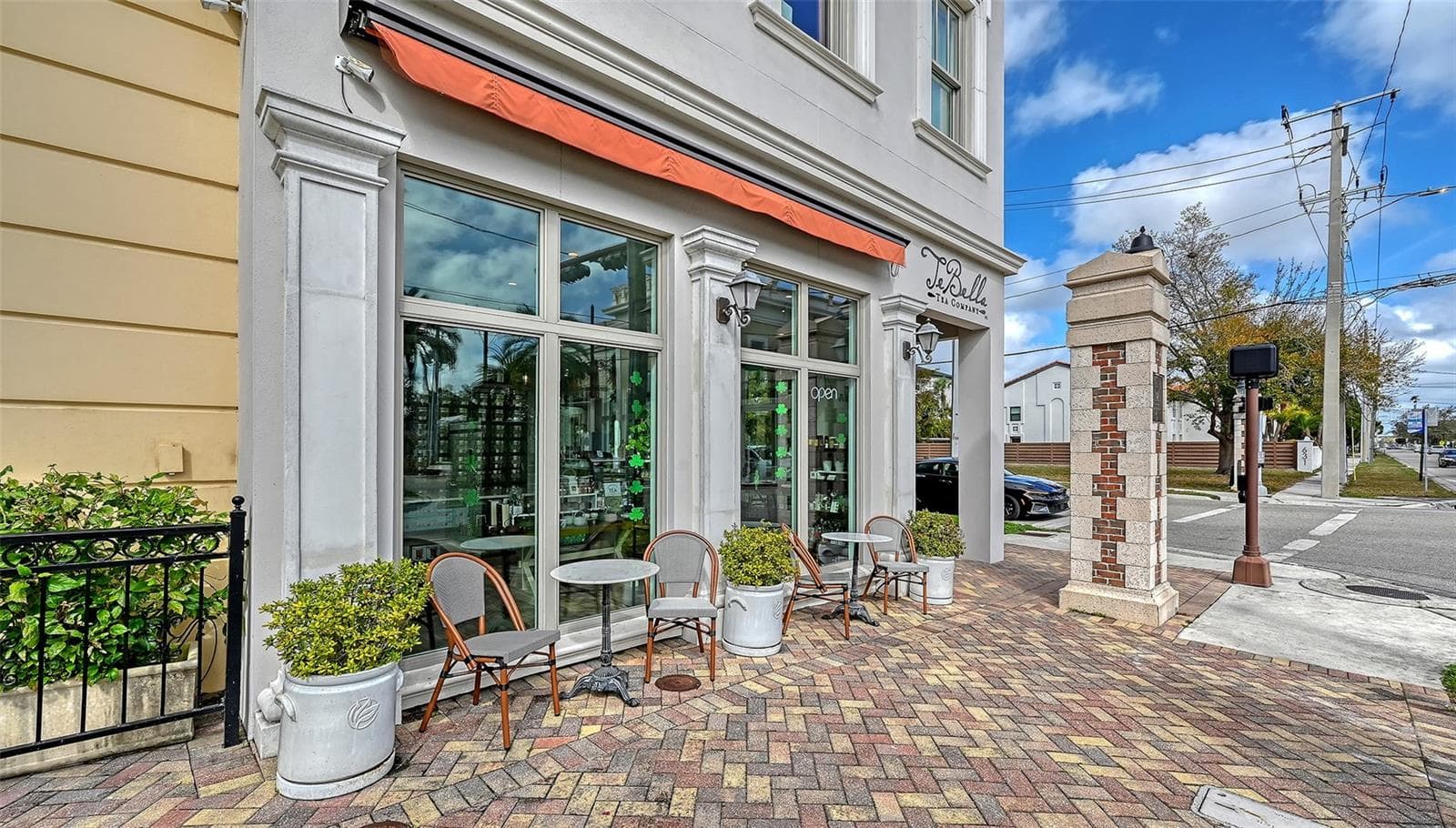 1/2 block away is Citrus Square, located on Orange Ave. featuring this tea shop at the corner of Boulevard of the Arts/6th St! - 430 KUMQUAT CT #202, SARASOTA
