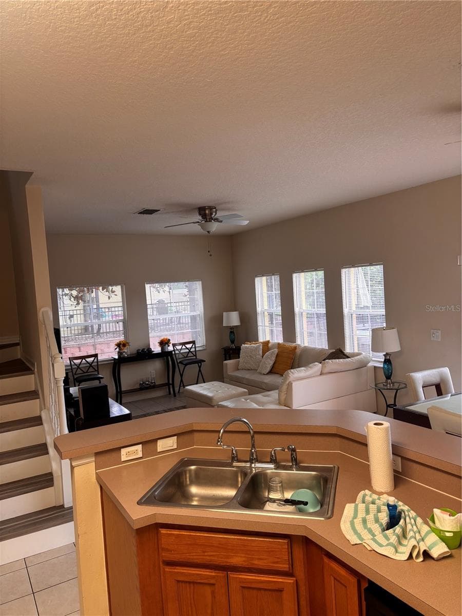 Townhouse at 8546 BAY LILLY LOOP, KISSIMMEE, photo 7 of 28