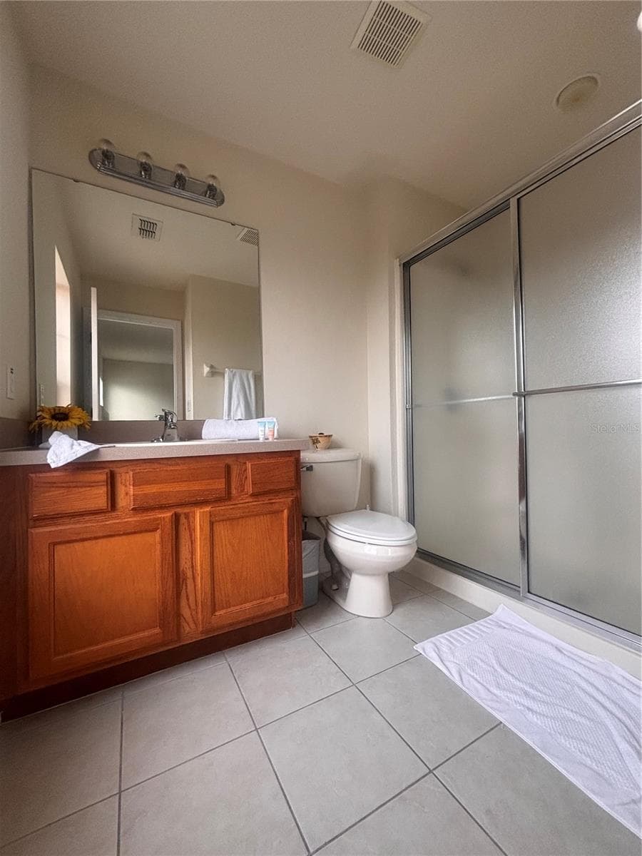 Townhouse at 8546 BAY LILLY LOOP, KISSIMMEE, photo 13 of 28