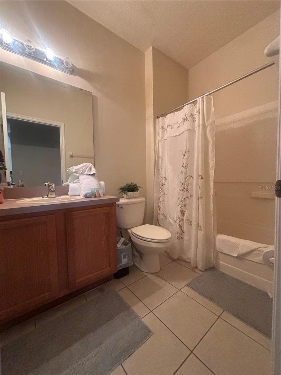 Townhouse at 8546 BAY LILLY LOOP, KISSIMMEE, photo 18 of 28