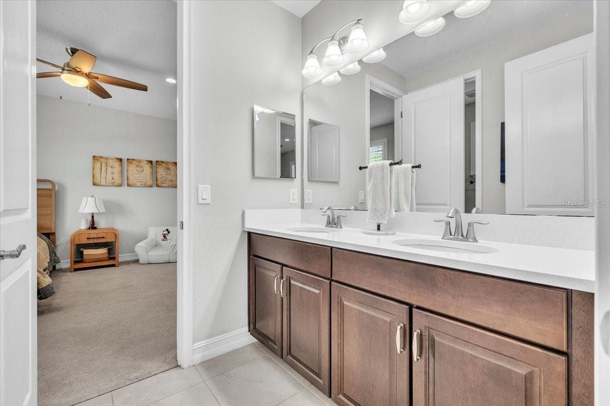 Single Family Residence at 17923 BARN CLOSE DR, LUTZ, photo 44 of 70