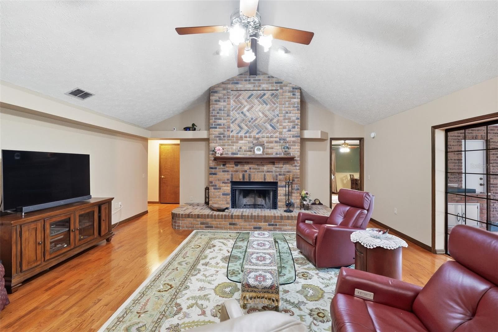 Single Family Residence at 411 SUMMIT CHASE DR, VALRICO, photo 16 of 58