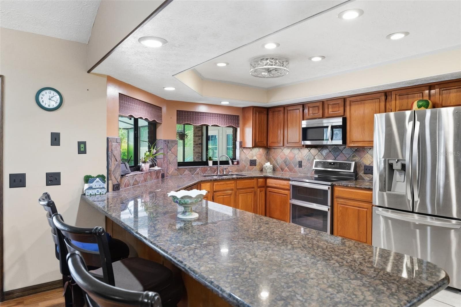 Single Family Residence at 411 SUMMIT CHASE DR, VALRICO, photo 15 of 58