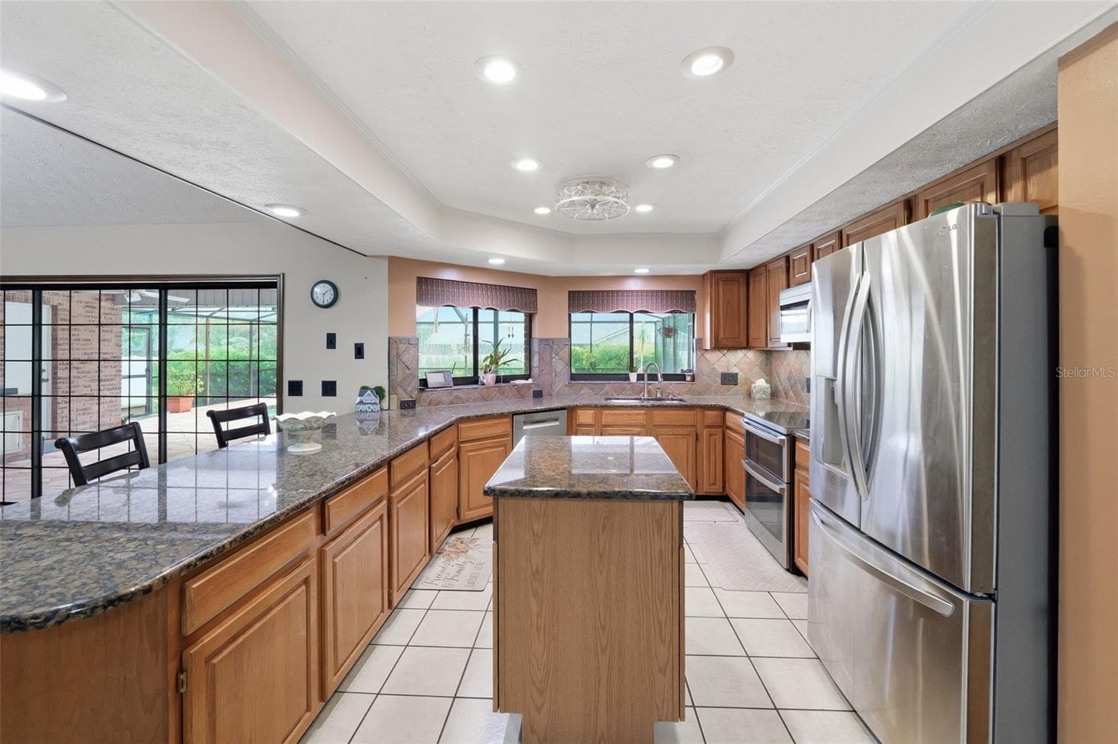 Single Family Residence at 411 SUMMIT CHASE DR, VALRICO, photo 21 of 58