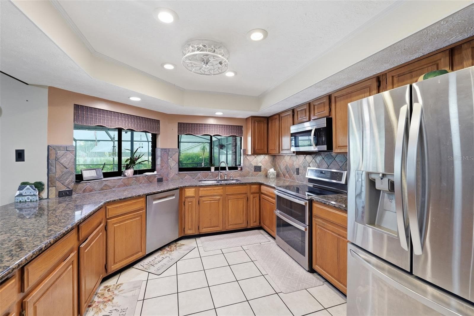 Single Family Residence at 411 SUMMIT CHASE DR, VALRICO, photo 23 of 58