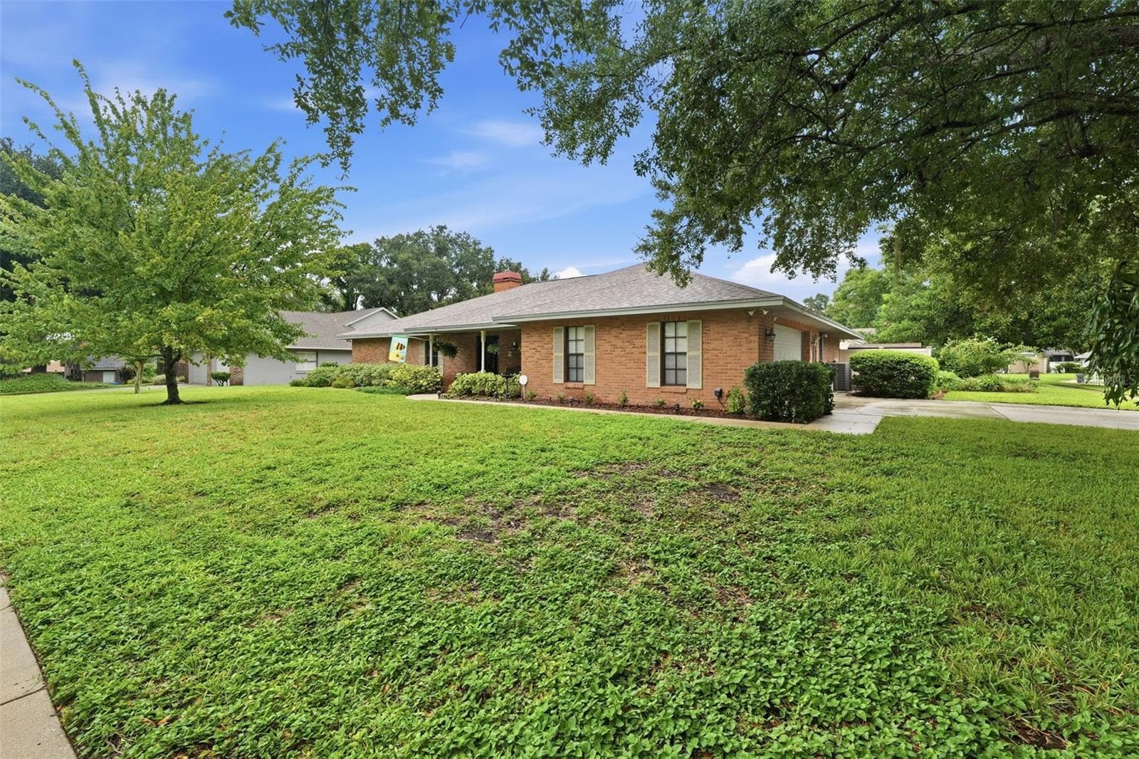 Single Family Residence at 411 SUMMIT CHASE DR, VALRICO, photo 52 of 58