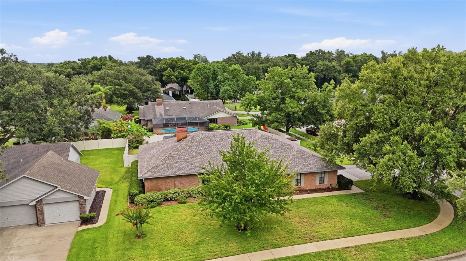 Single Family Residence at 411 SUMMIT CHASE DR, VALRICO, photo 55 of 58