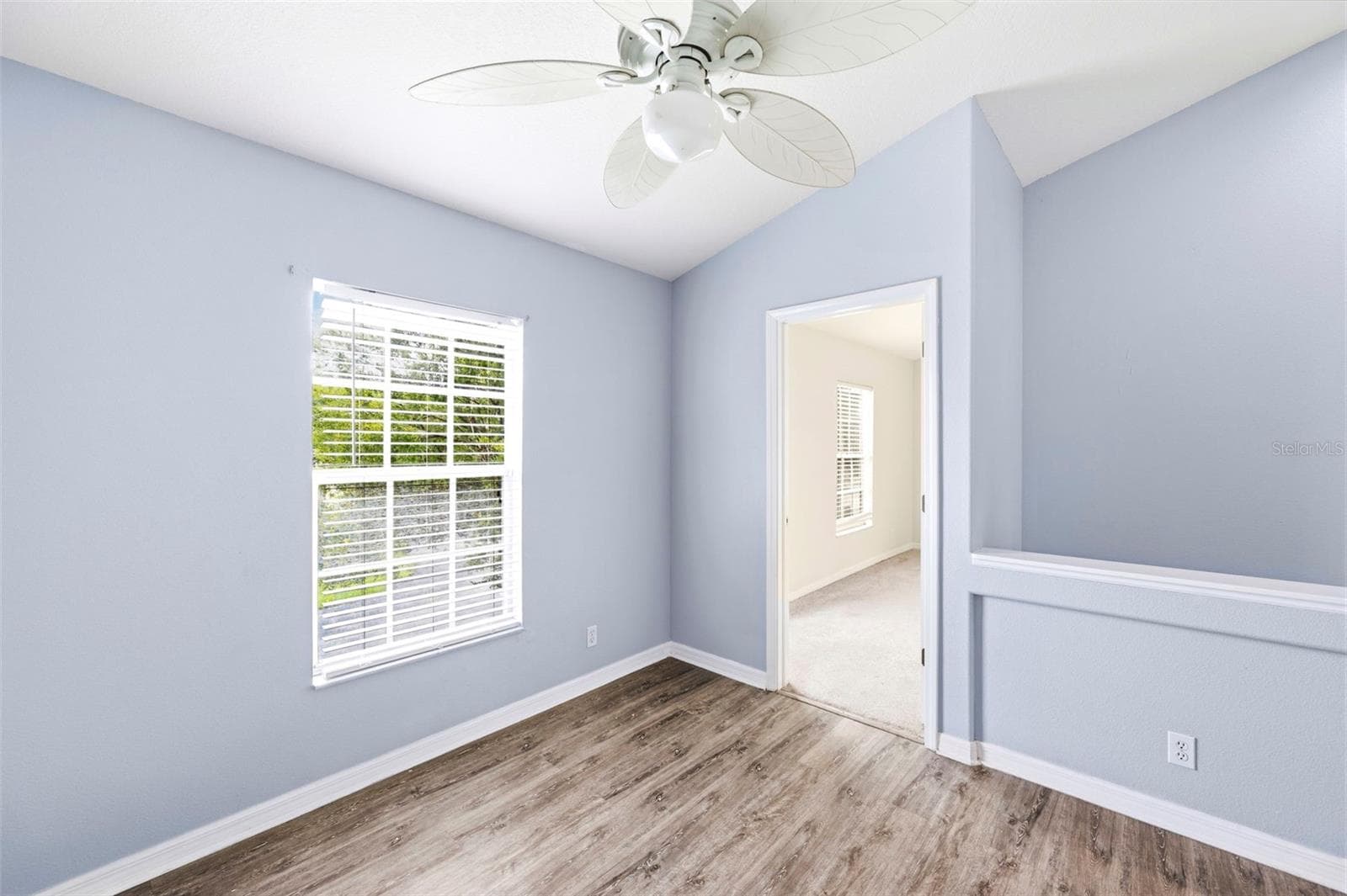 Bonus room - perfect office, tv room, exercise room, you name it! - 8013 BOONE DR, LARGO