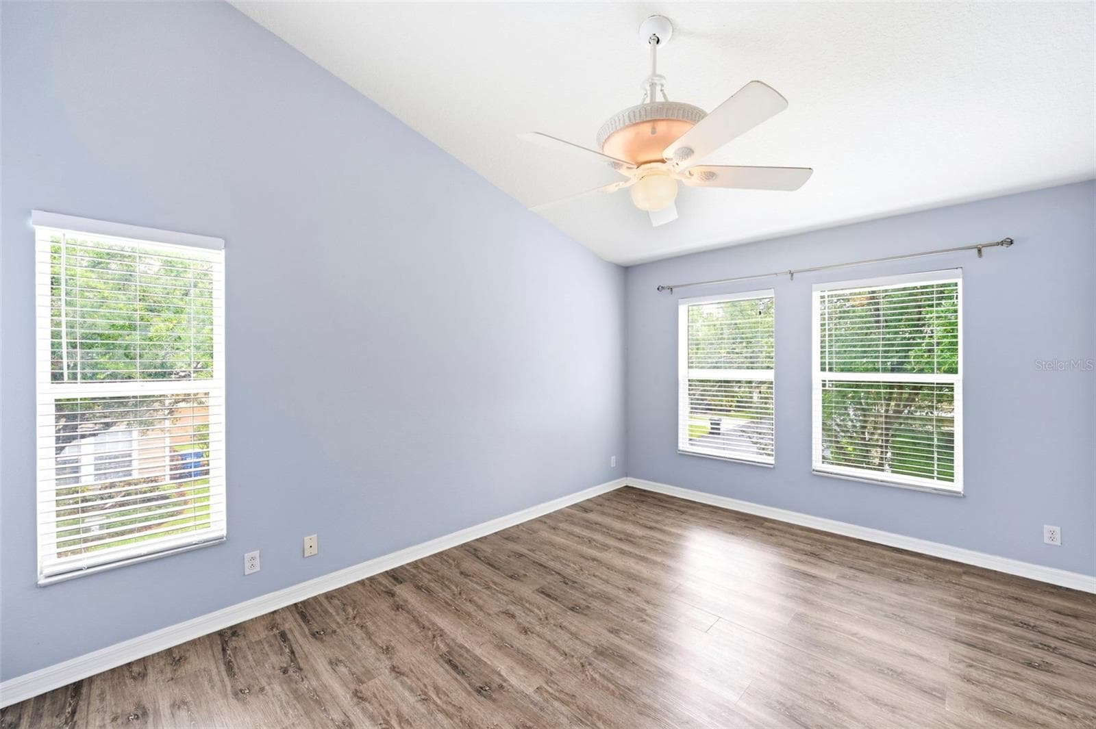 Primary bedroom - 8013 BOONE DR, LARGO