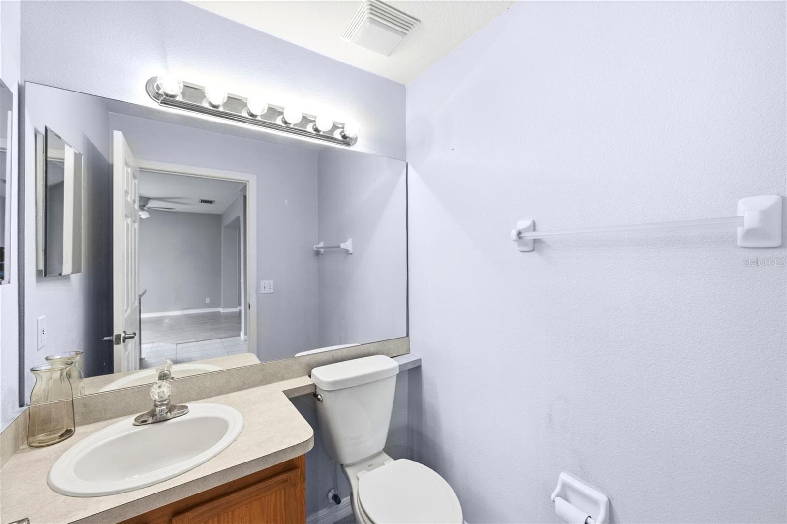 Bath on the first floor - 8013 BOONE DR, LARGO