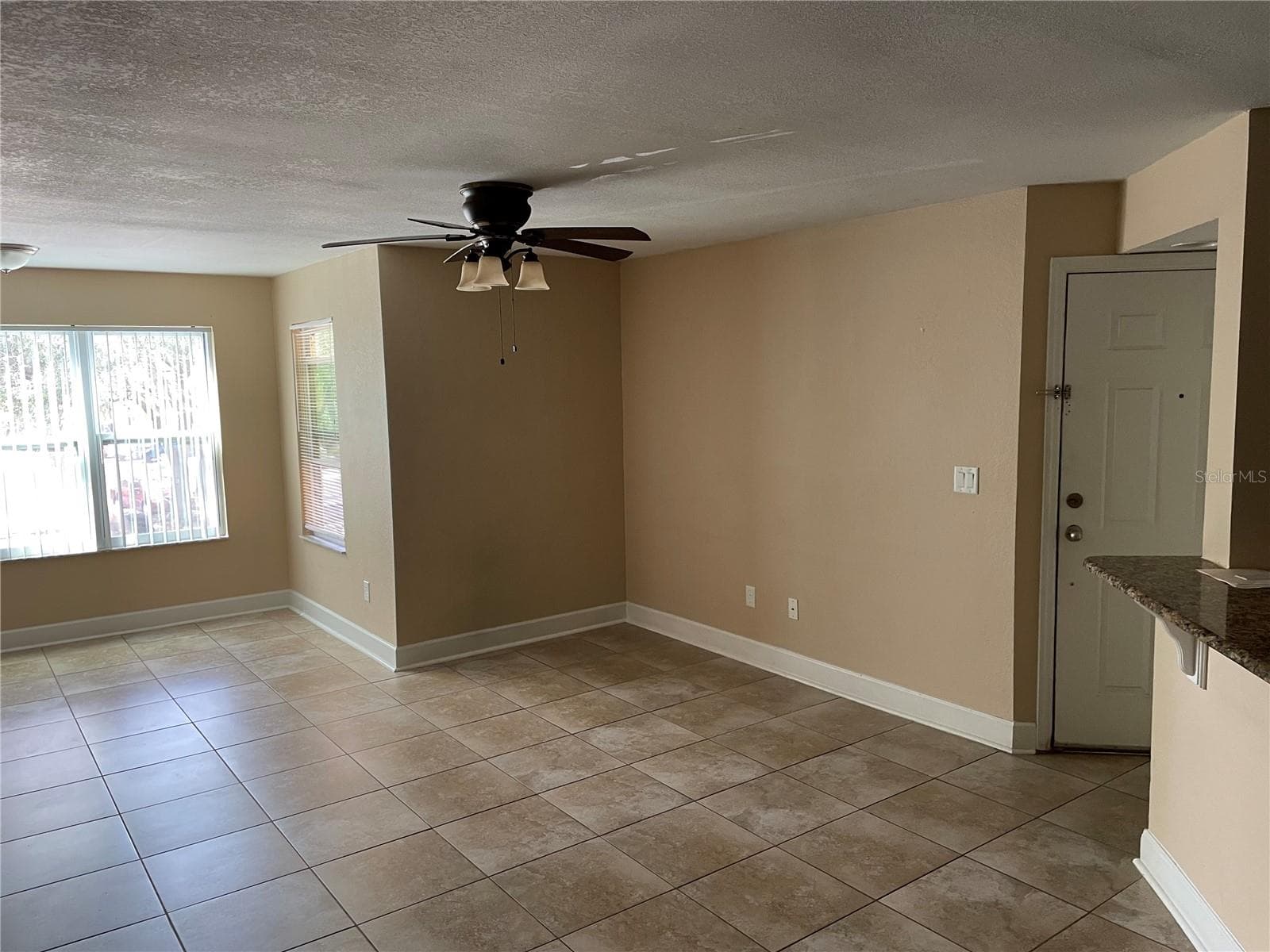 Condominium at 4512 COMMANDER DR #1725, ORLANDO, photo 5 of 14