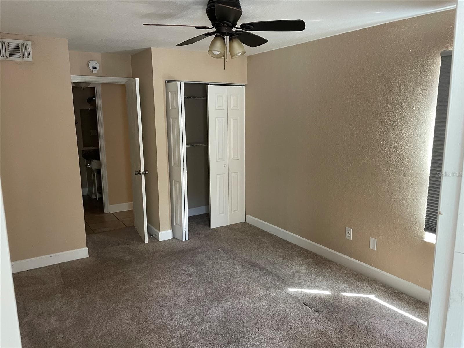 Condominium at 4512 COMMANDER DR #1725, ORLANDO, photo 9 of 14
