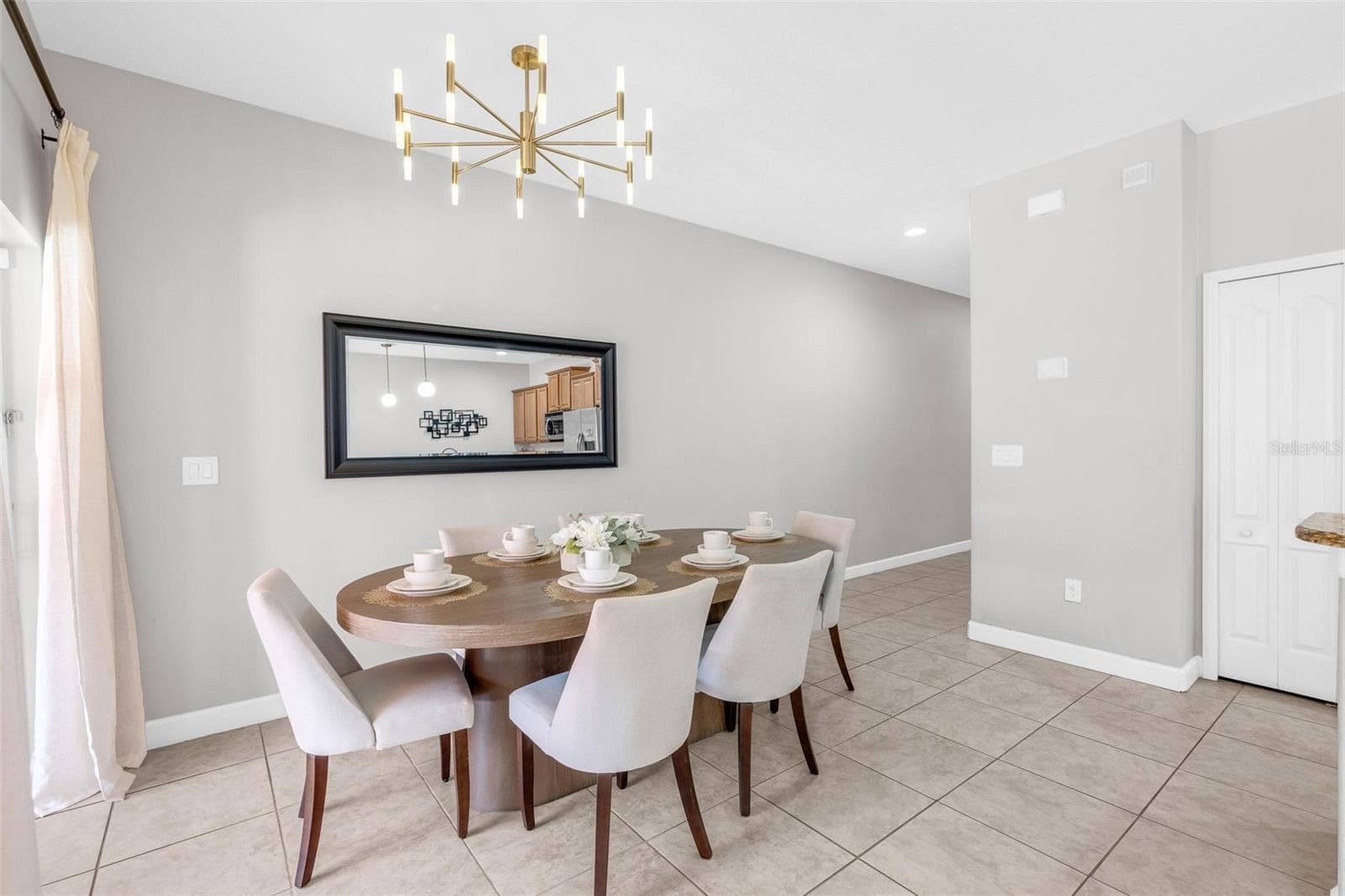 Townhouse at 8956 CALIFORNIA PALM RD, KISSIMMEE, photo 19 of 75