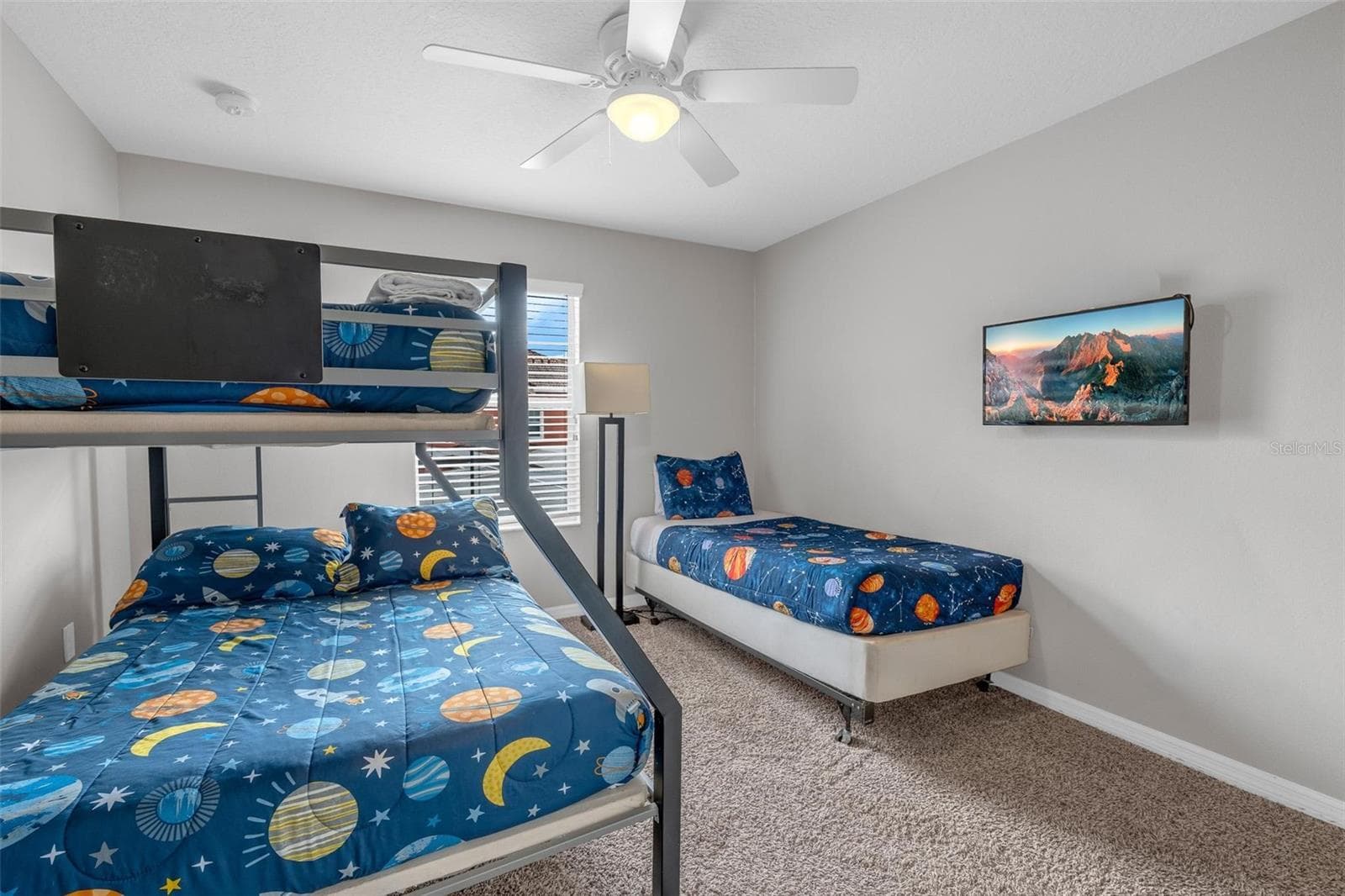 Townhouse at 8956 CALIFORNIA PALM RD, KISSIMMEE, photo 30 of 75