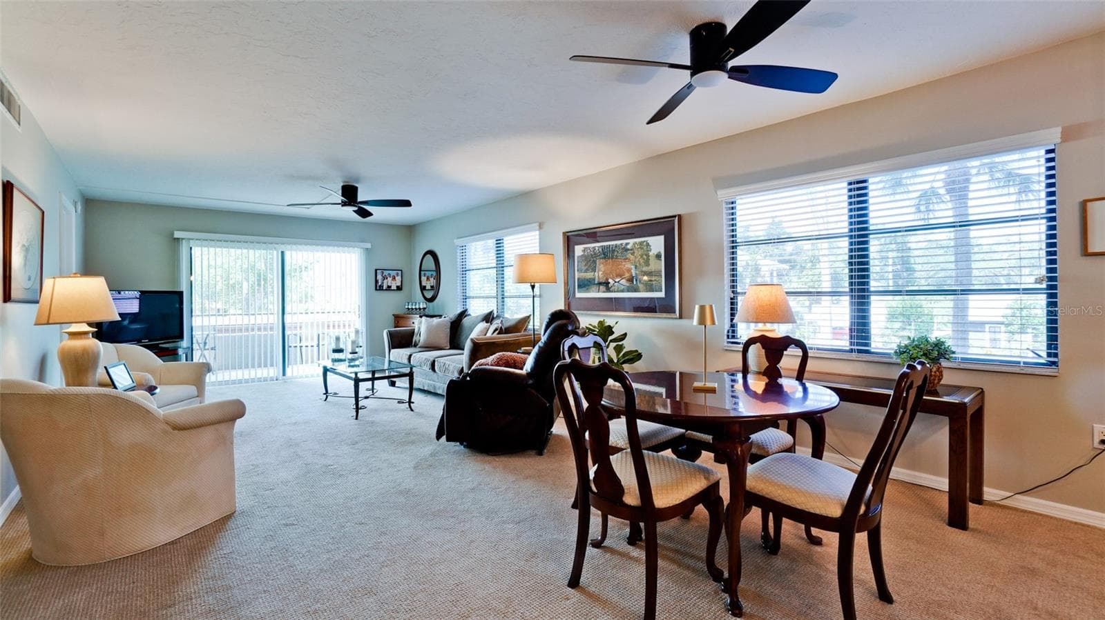 Condominium at 1400 1ST AVE W #206, BRADENTON, photo 7 of 41