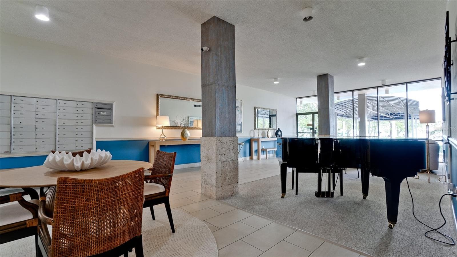 Condominium at 1400 1ST AVE W #206, BRADENTON, photo 24 of 41