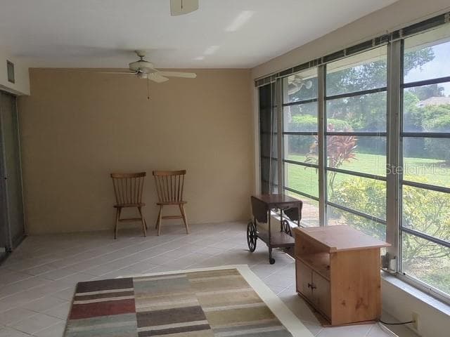 Family room - 7102 W COUNTRY CLUB DR N, SARASOTA