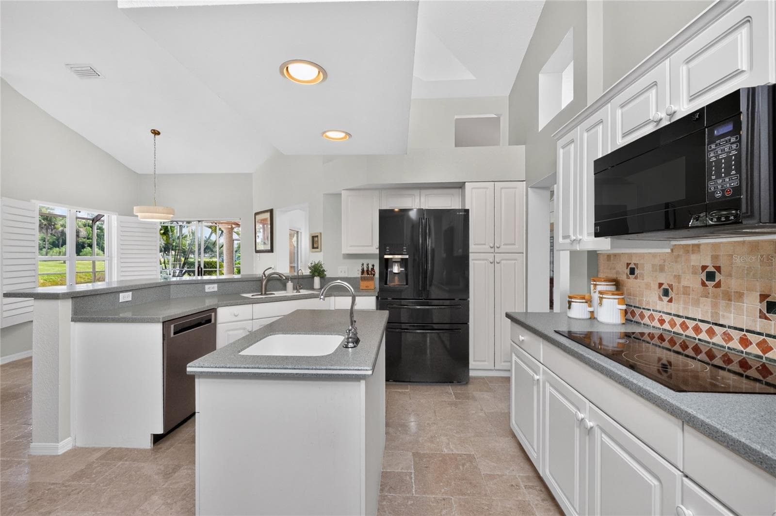 Single Family Residence at 6011 KEY LARGO CIR, PUNTA GORDA, photo 20 of 65