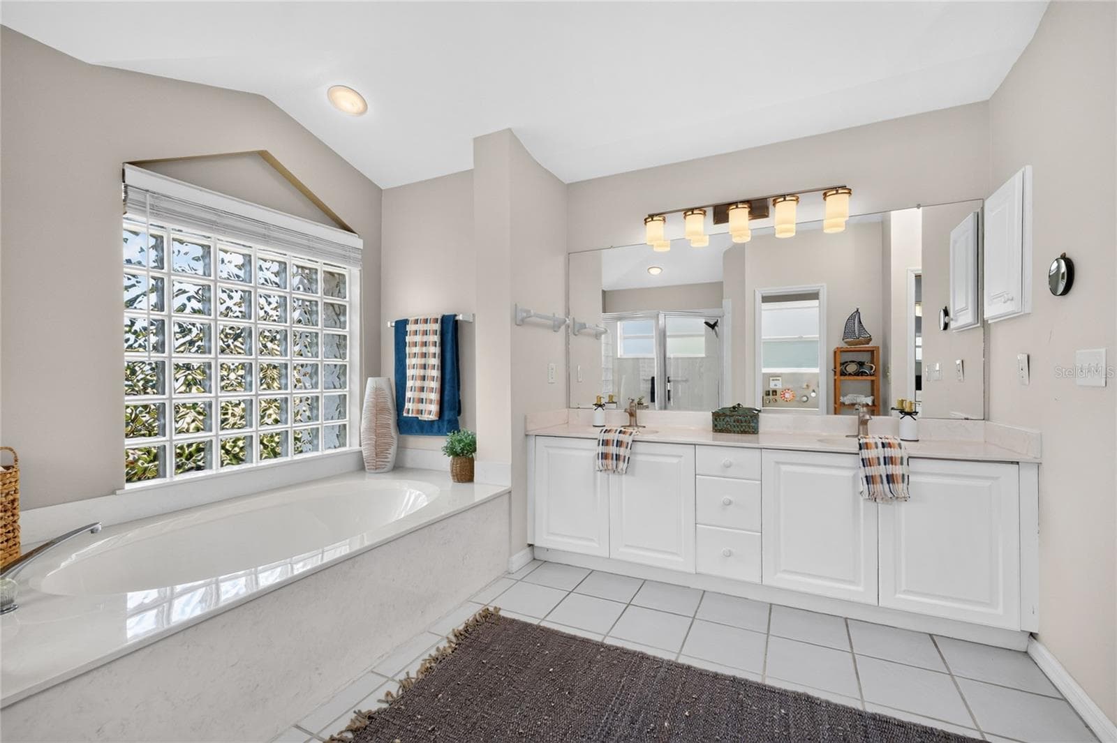Single Family Residence at 6011 KEY LARGO CIR, PUNTA GORDA, photo 37 of 65