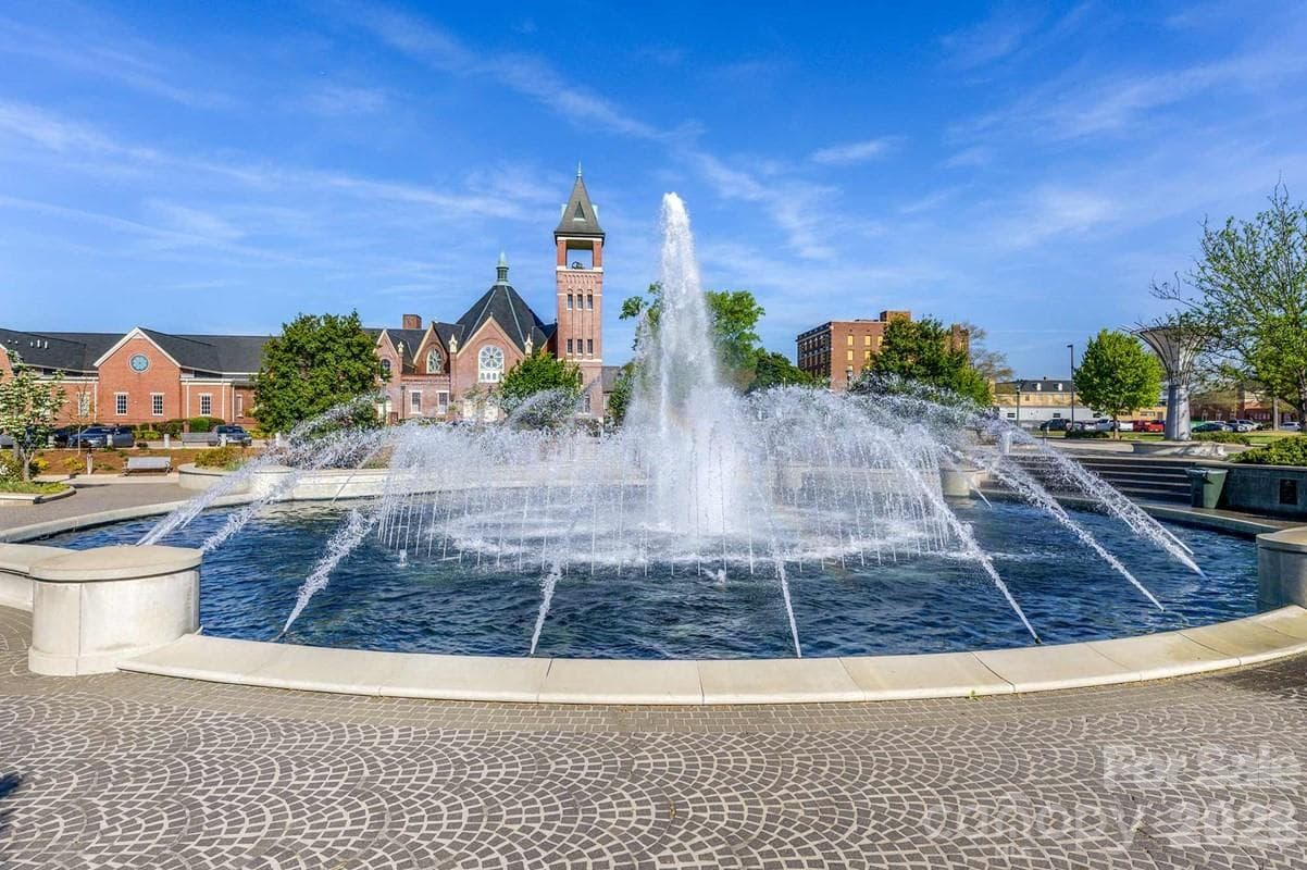 Close proximity to The Fountain downtown Rock Hill! - 356 Portree Street, Rock Hill