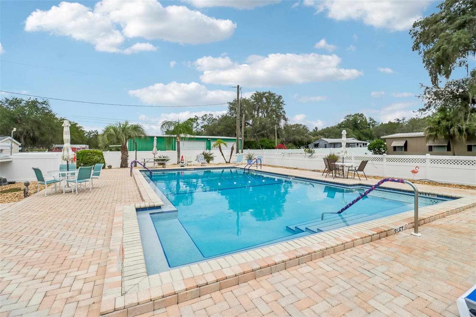 Refreshing community pool! - 2341 W COACH N FOUR DR, LEESBURG