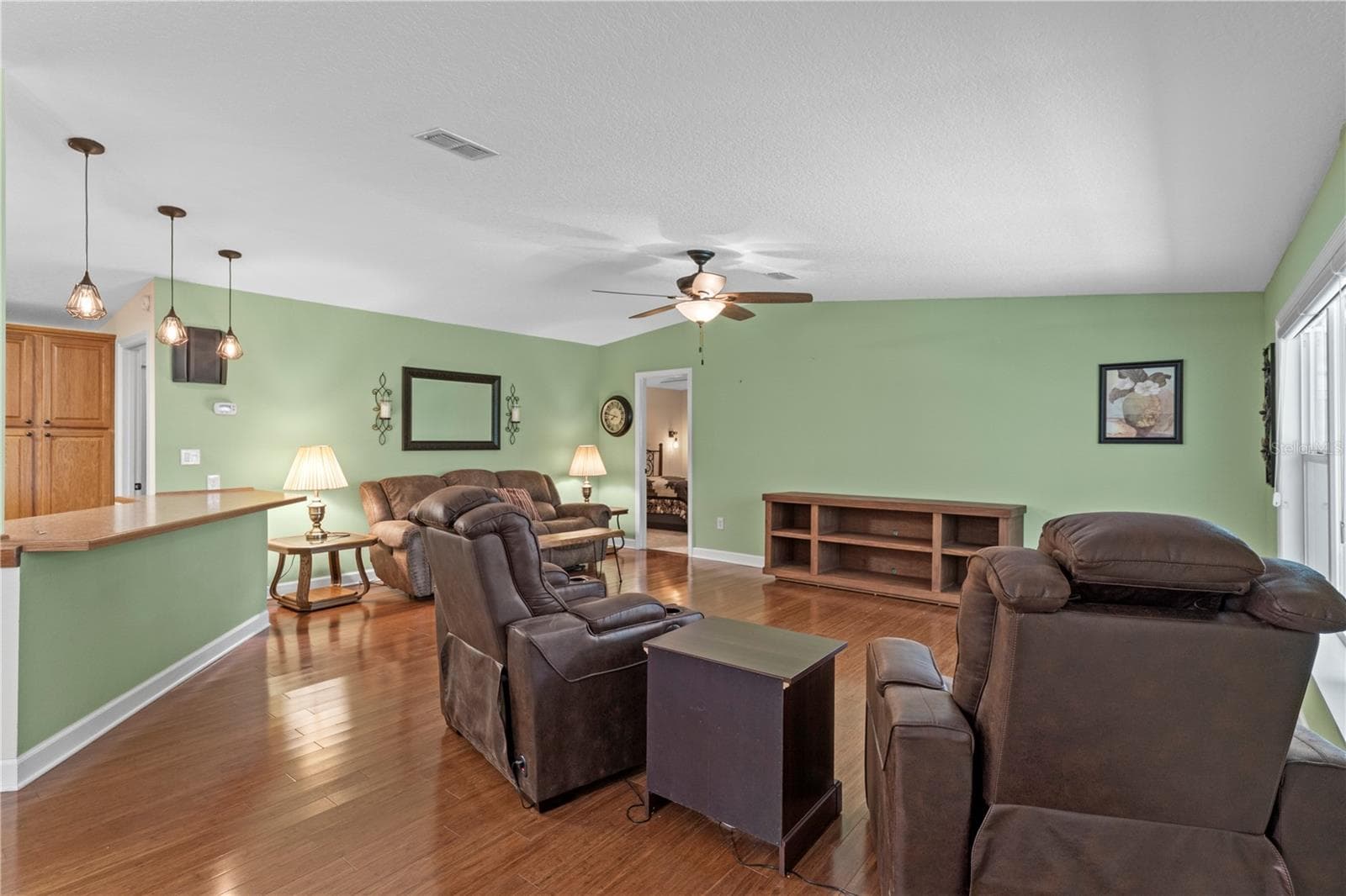 Manufactured Home at 11720 W NORTH PL, HOMOSASSA, photo 9 of 59