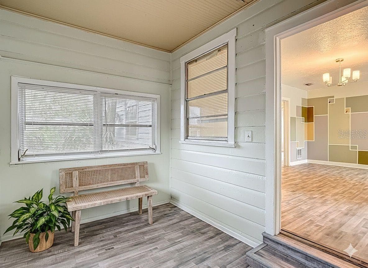 VIRTUALLY STAGED - 1008 E 24TH AVE, TAMPA