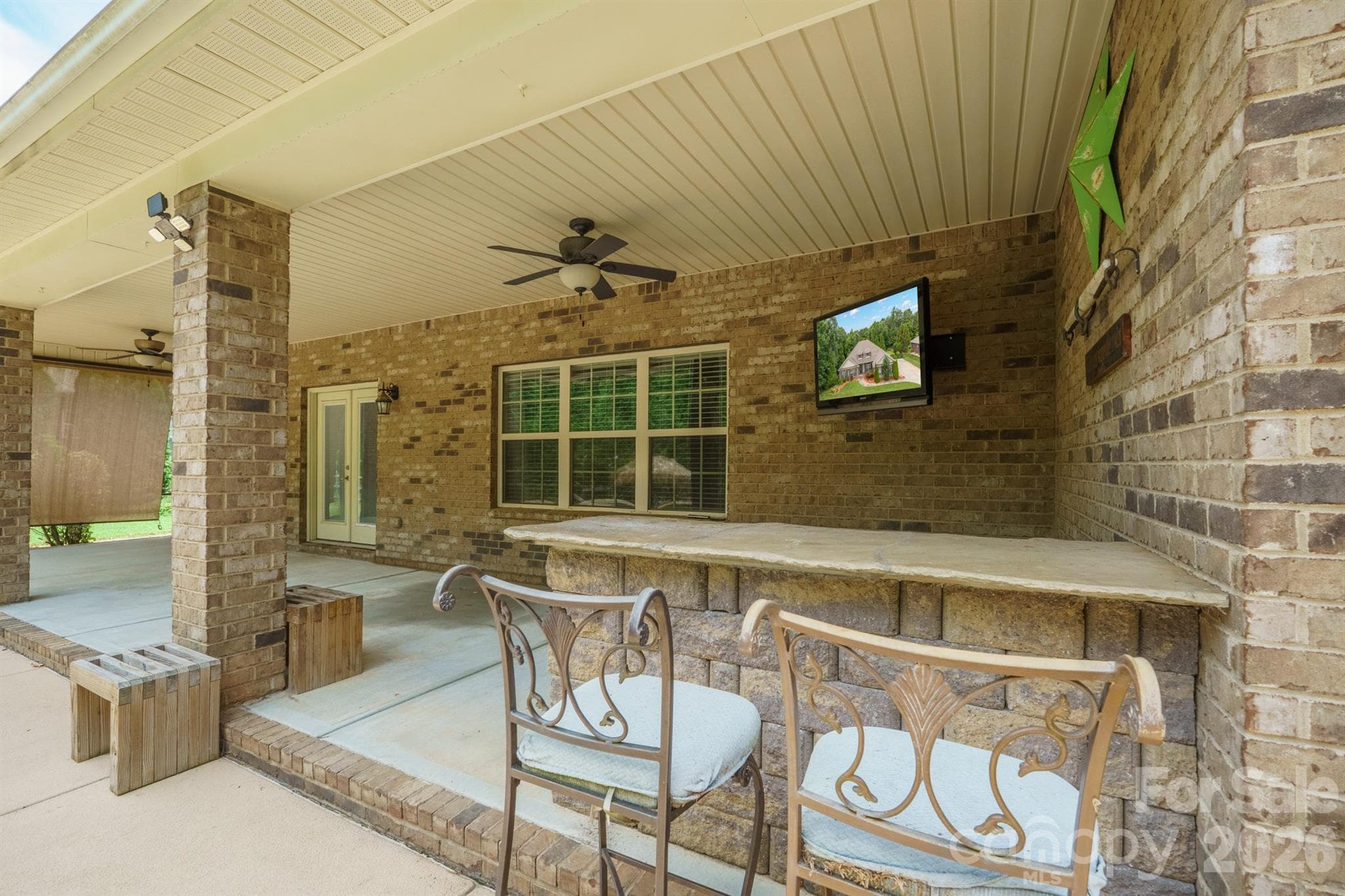 covered back patio built in bar - 589 Shepherd Road, Troutman