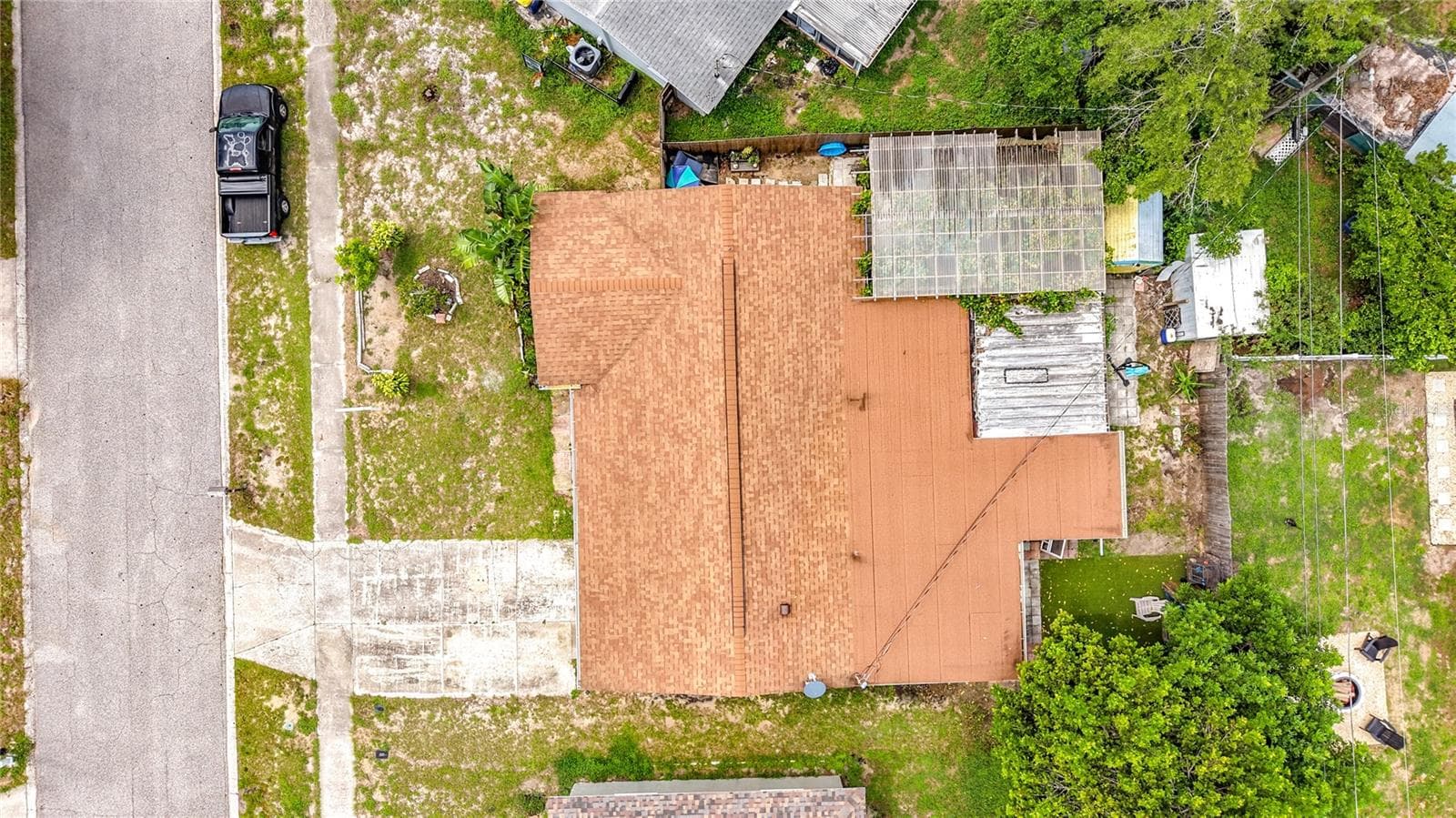 Single Family Residence at 1627 DANDER DR, HOLIDAY, photo 12 of 13
