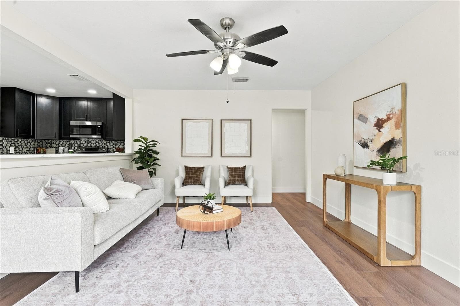 Single Family Residence at 2506 DELANEY AVE, ORLANDO, photo 3 of 41