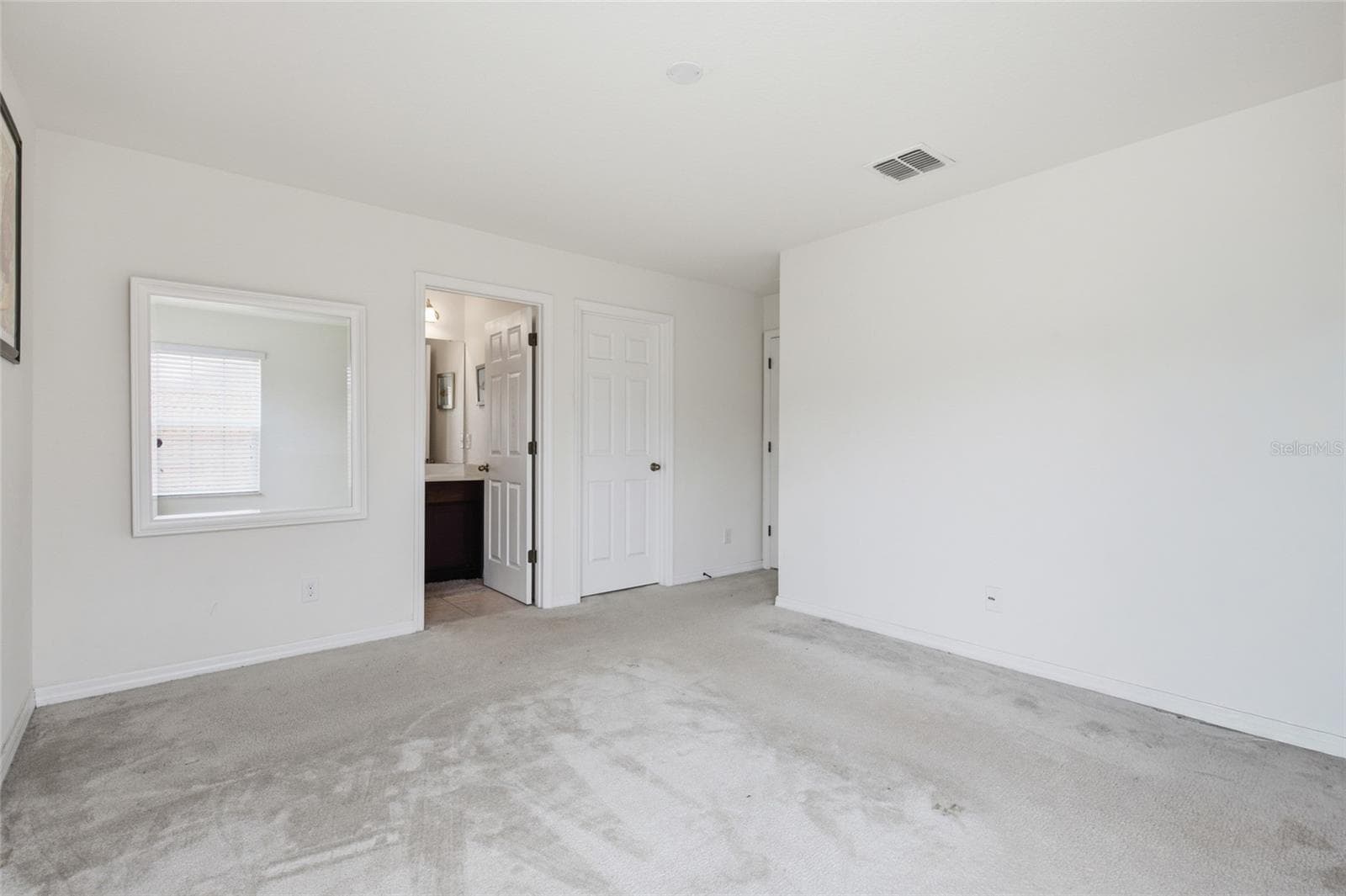 Upstairs Primary Bedroom - 2501 DHARMA CIR, KISSIMMEE