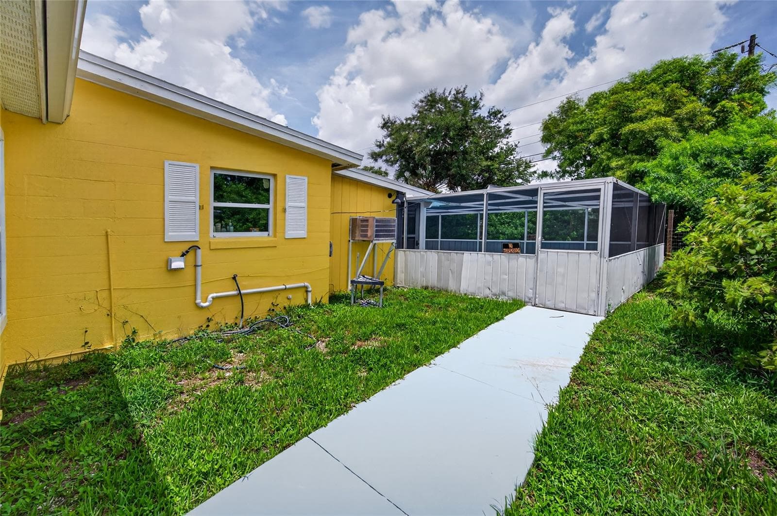 Single Family Residence at 8158 AGRESS AVE, NORTH PORT, photo 8 of 67