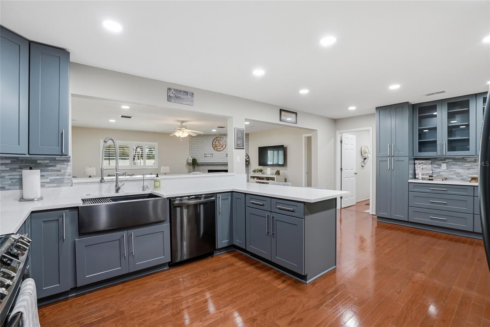 Single Family Residence at 2817 FLEEMAN RD, PALM HARBOR, photo 19 of 60